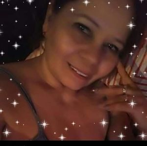 Meet your Posher, Iris